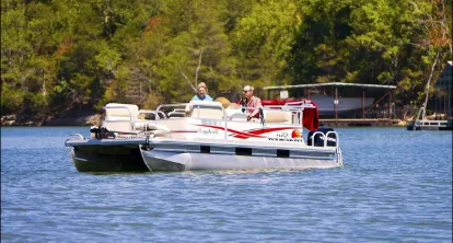 Pontoon boat rental in Miami for family-friendly cruising
